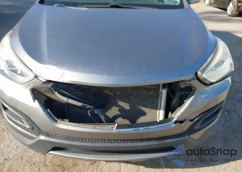 2014 Hyundai Santa Fe Sport 2.4L from USA, damaged, VIN 5XYZT3LB7EG193925